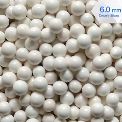 Density 4.0g / Cm3 Zirconium Oxide Beads Zirconia Ceramic Balls 4 - 10mm Size