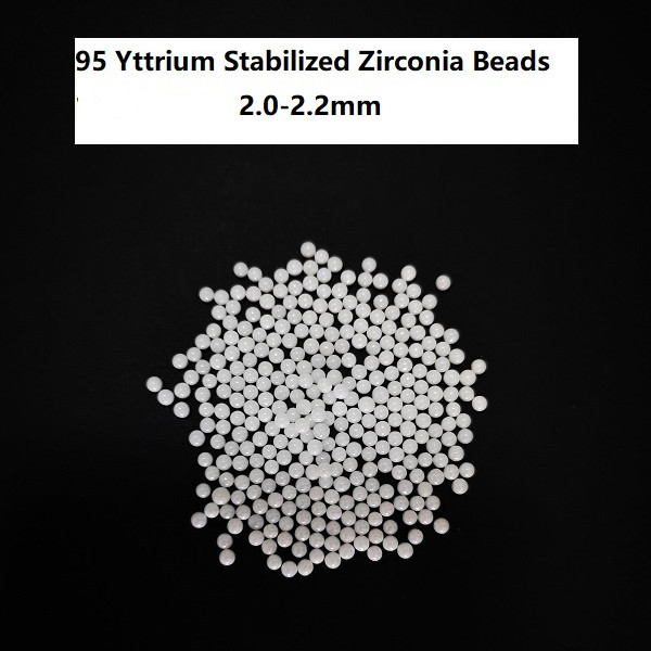 95%  Zirconia Beads 2.0-2.2mm Zirconia Grinding Media High Strength Hardness