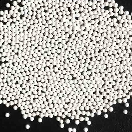 2.0 - 2.5 Mm Industrial Ceramic Beads , High Grinding Throughput 65 Zirconia Ceramic Ball Mill Media 