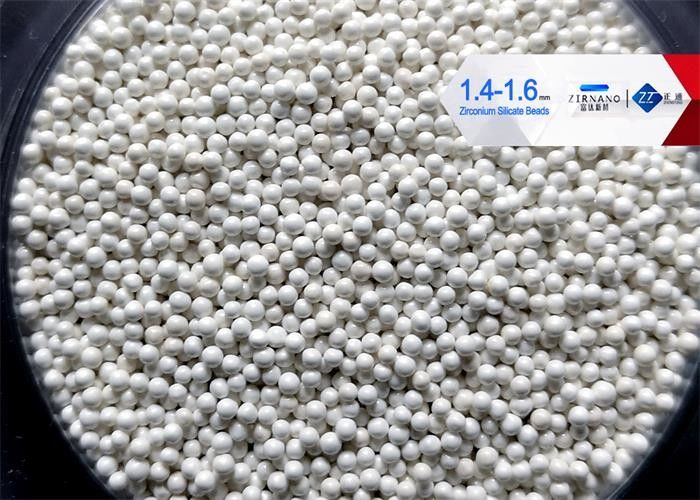 1.4-1.6mm size White 65 Zirconium Silicate Beads Bulk Density 4 g/cm3 for Paint / Coatings