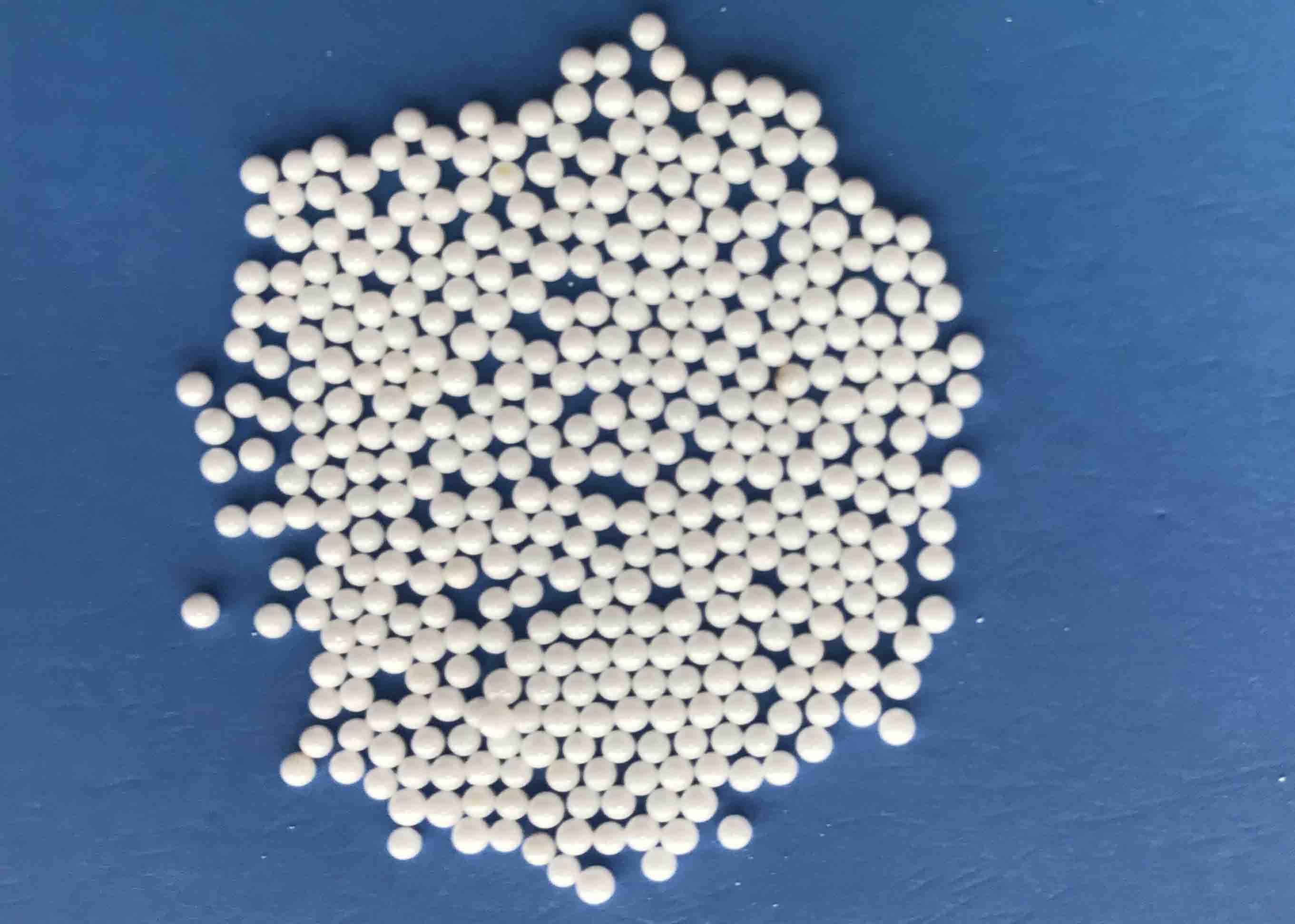 95 Yttrium Stabilized Zirconia Grinding Media Zirconia Beads 1.4 1.6